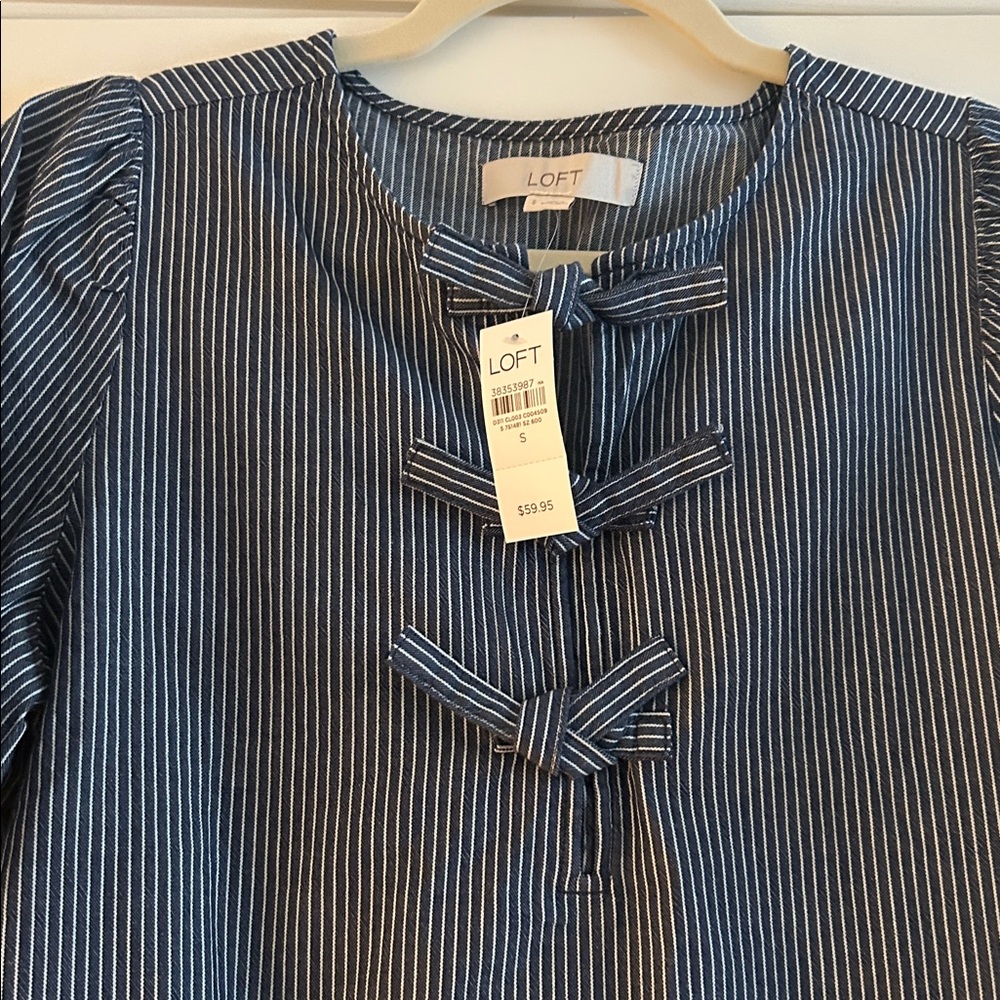 NWT Loft Top - Picture 4 of 4